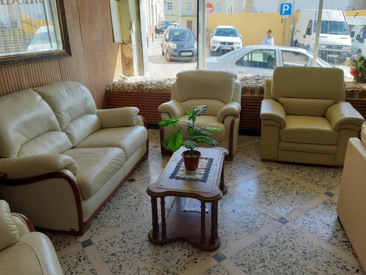 Residencial Miradoiro Guest House ポルティマン エクステリア 写真