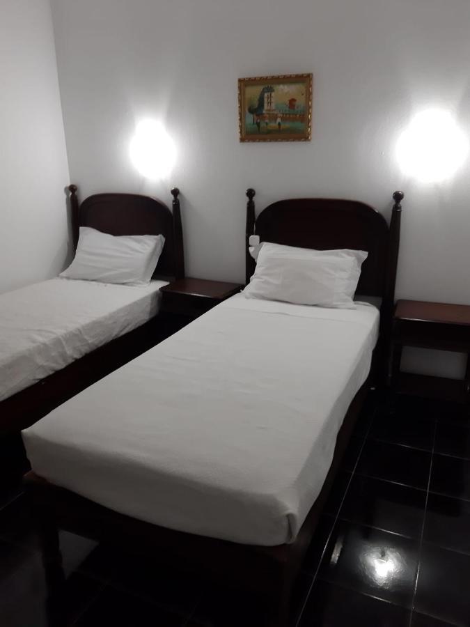 Residencial Miradoiro Guest House ポルティマン エクステリア 写真