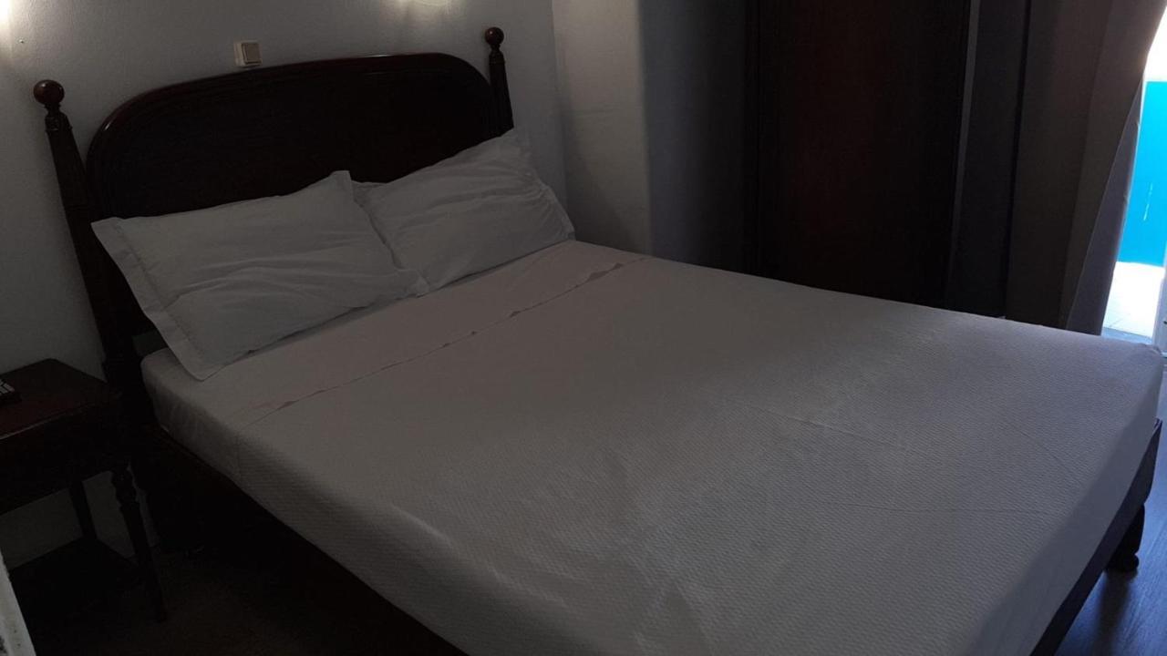 Residencial Miradoiro Guest House ポルティマン エクステリア 写真